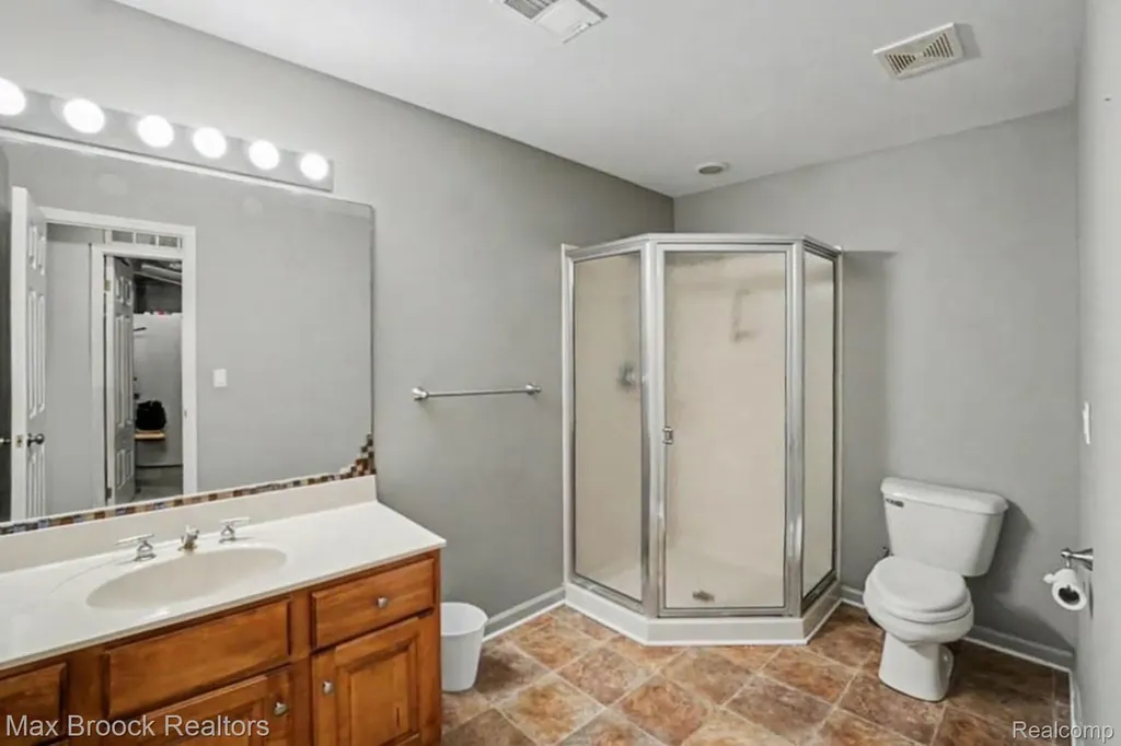 6510 Scenic Pines Court Independence Charter Township MI 48346