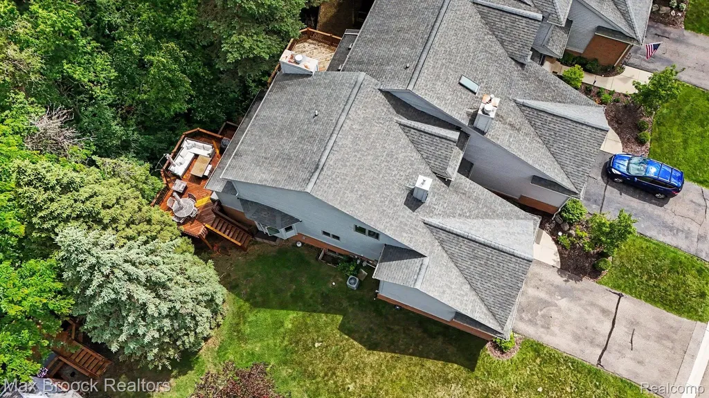 6510 Scenic Pines Court Independence Charter Township MI 48346