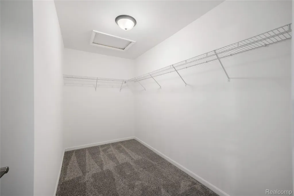 16085 Catalpa Ridge Drive Holly Township MI 48442