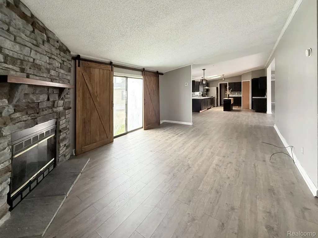 6255 Telegraph Road Bedford Township MI 48133