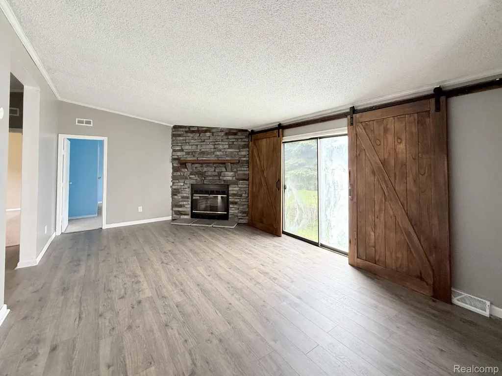 6255 Telegraph Road Bedford Township MI 48133