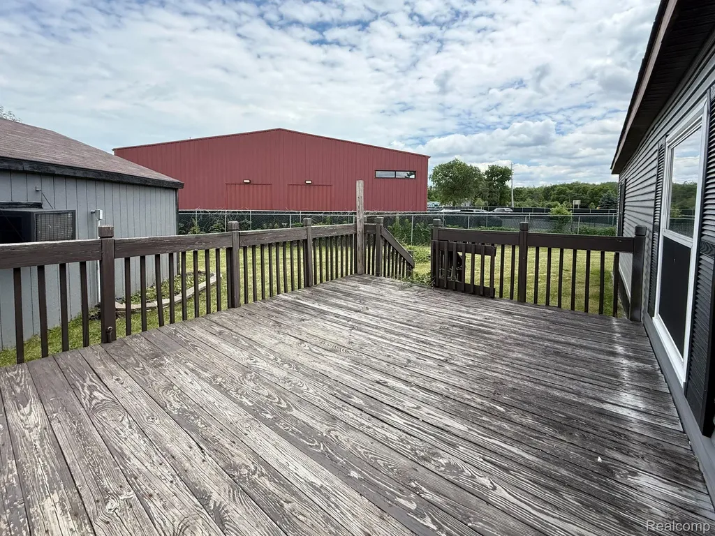 6255 Telegraph Road Bedford Township MI 48133