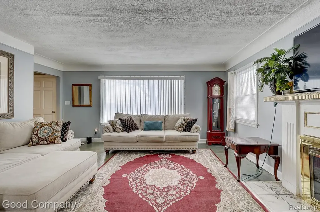 18669 Coyle Street Detroit City MI 48235