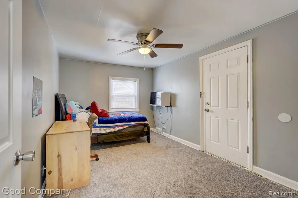 18669 Coyle Street Detroit City MI 48235