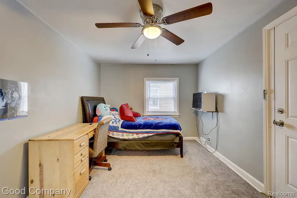 18669 Coyle Street Detroit City MI 48235
