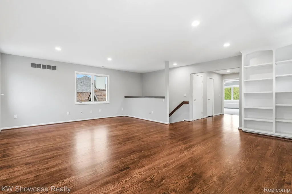 1539 Wandrei Court Commerce Charter Township MI 48382