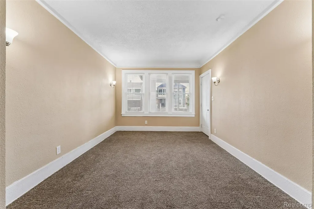 7225 American Street Detroit City MI 48210
