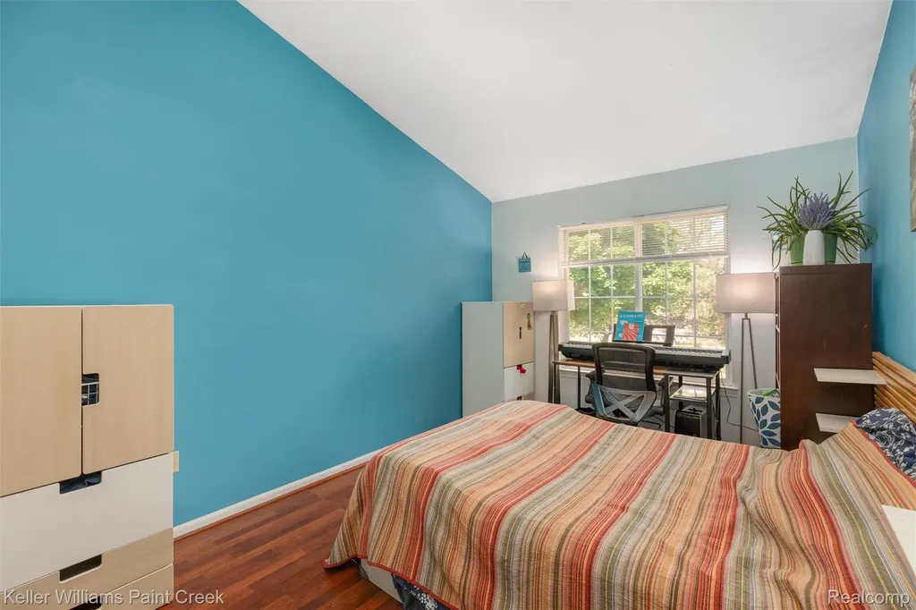 3201 Lynhurst Court Oakland Charter Township MI 48306
