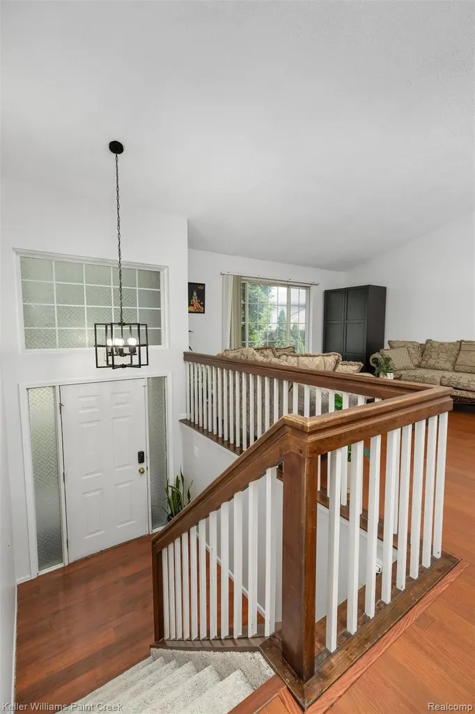 3201 Lynhurst Court Oakland Charter Township MI 48306