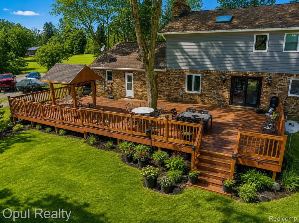 8855 Gross Road Lima Township MI 48130