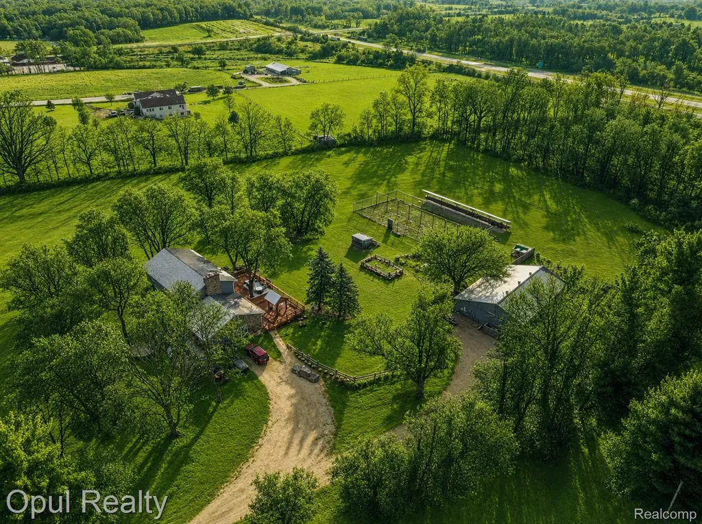 8855 Gross Road Lima Township MI 48130