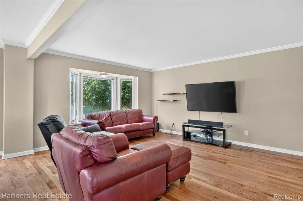9145 Apple Orchard Drive Tyrone Township MI 48430