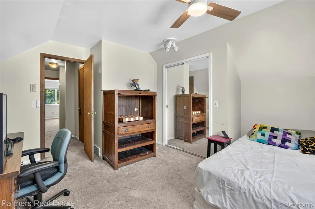 9145 Apple Orchard Drive Tyrone Township MI 48430