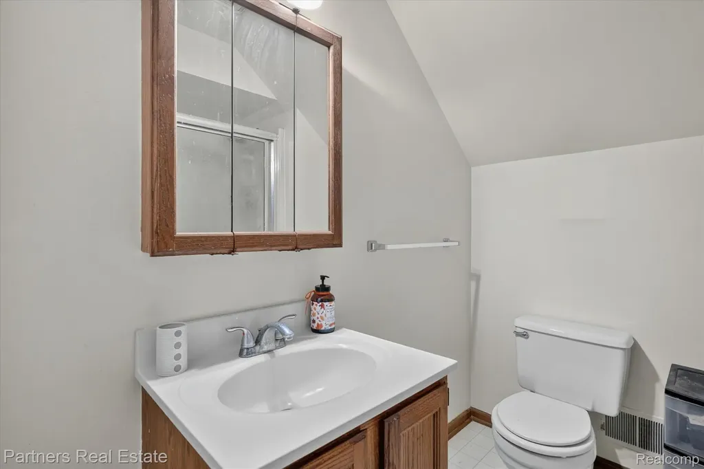 9145 Apple Orchard Drive Tyrone Township MI 48430