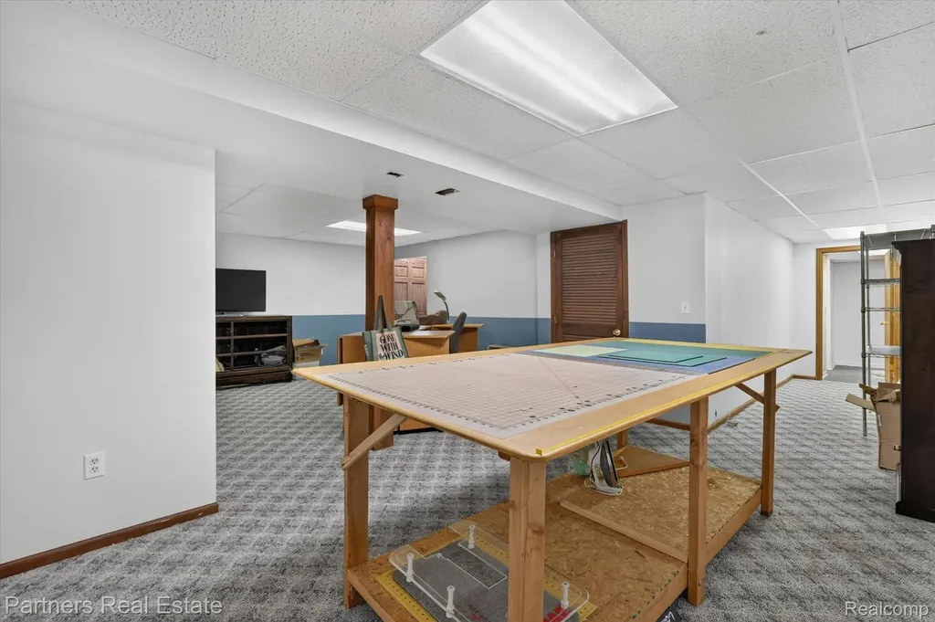 9145 Apple Orchard Drive Tyrone Township MI 48430
