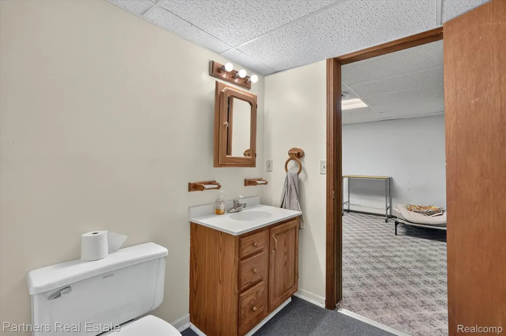 9145 Apple Orchard Drive Tyrone Township MI 48430
