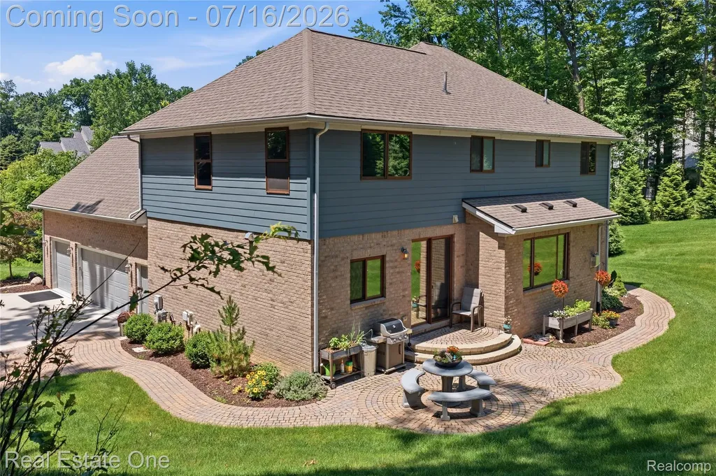 5575 Ciderberry Drive Genoa Township MI 48116