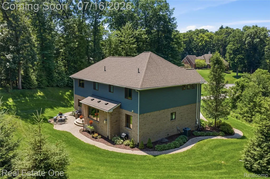 5575 Ciderberry Drive Genoa Township MI 48116