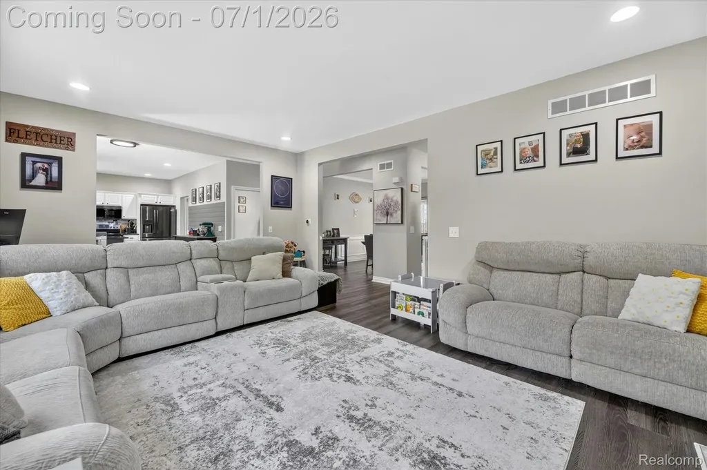 4185 Oak Street Grand Blanc Charter Township MI 48439