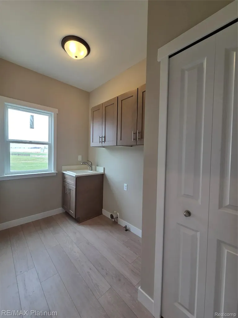 6236 Brook Stone Lane Fenton Charter Township MI 48451