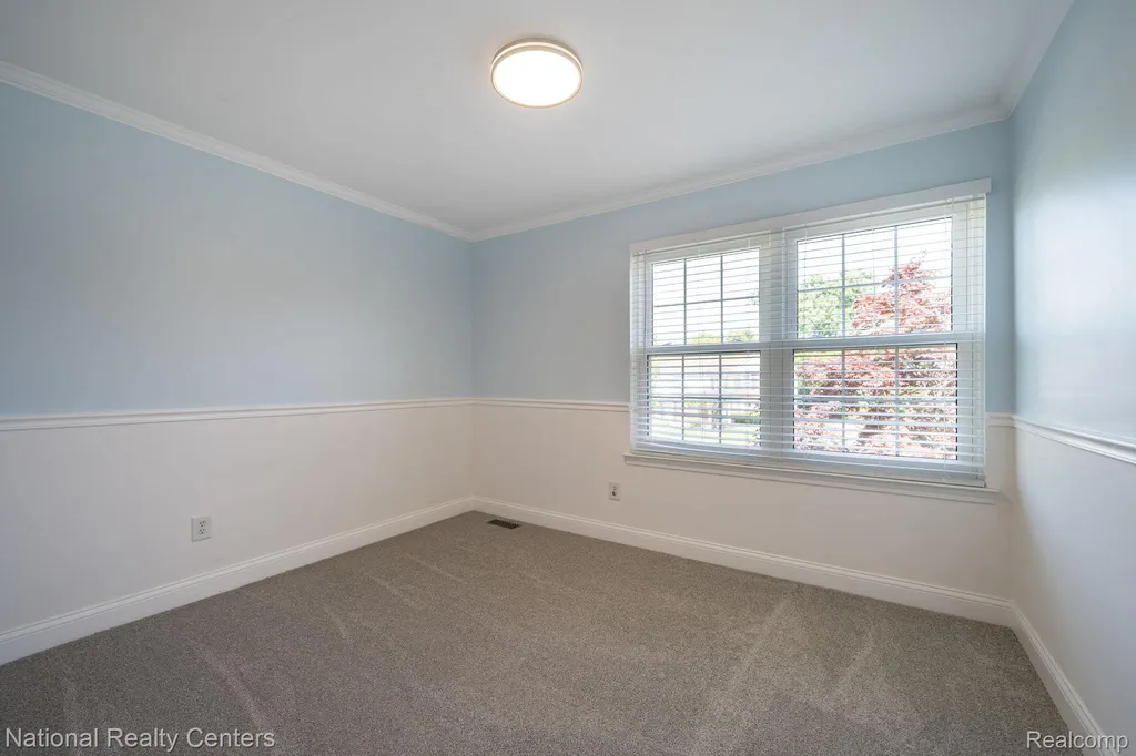 1884 Charrington Drive West Bloomfield Charter Township MI 48324