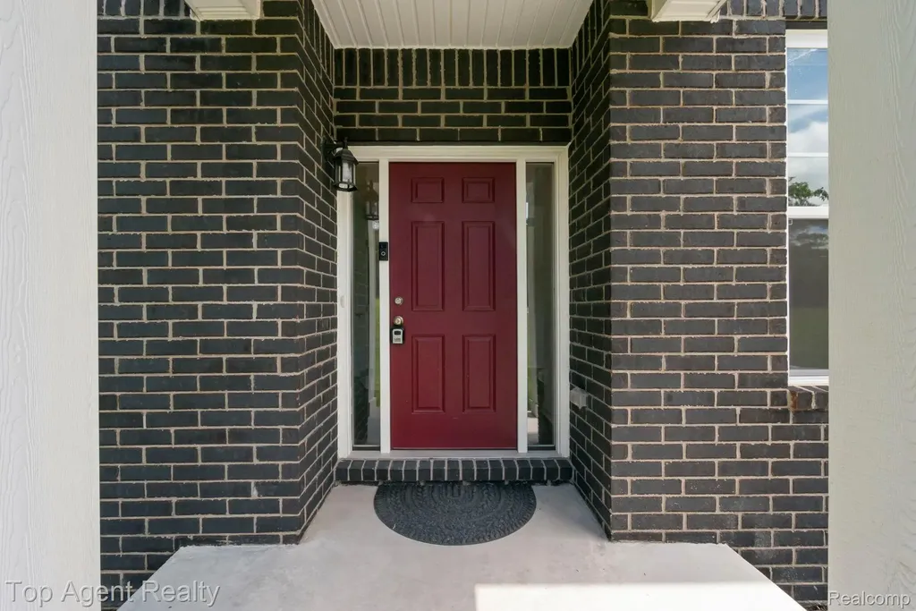 63770 Dequindre Road Washington Township MI 48095