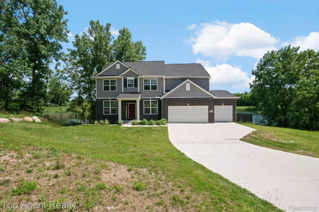 63770 Dequindre Road Washington Township MI 48095