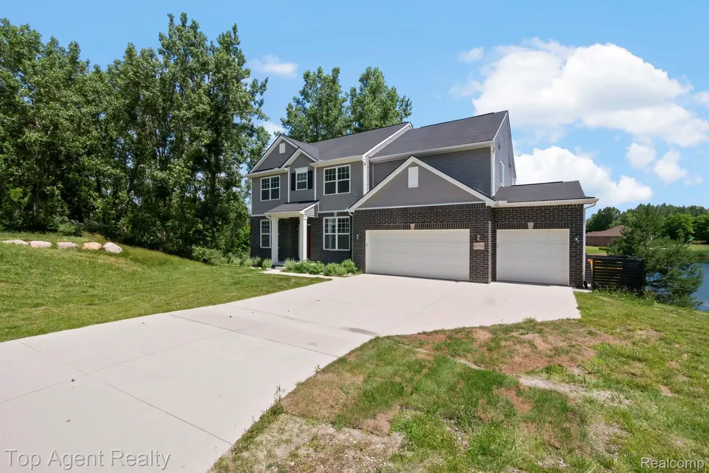 63770 Dequindre Road Washington Township MI 48095