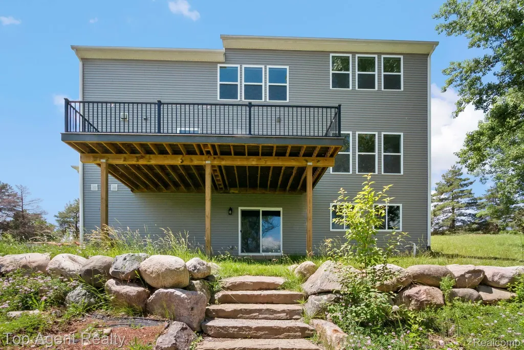 63770 Dequindre Road Washington Township MI 48095