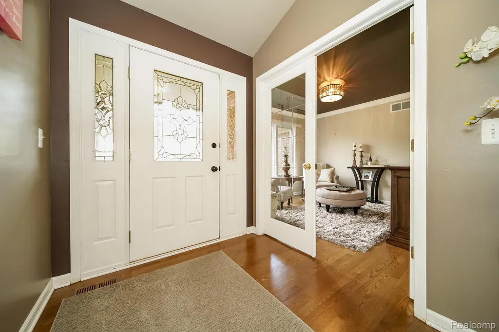 16154 White Water Drive Macomb Township MI 48042