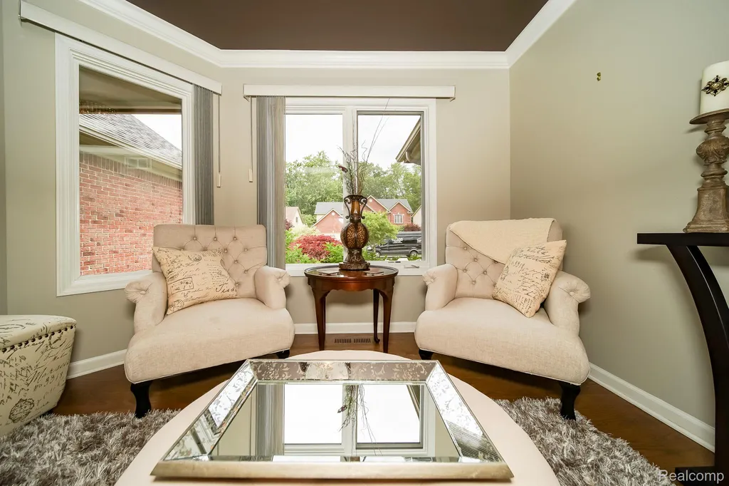 16154 White Water Drive Macomb Township MI 48042