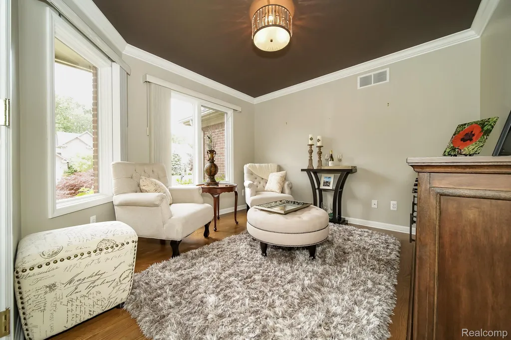 16154 White Water Drive Macomb Township MI 48042