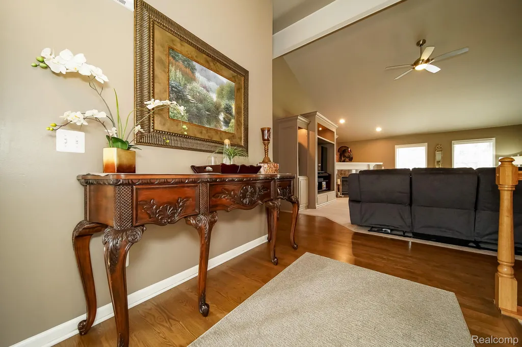 16154 White Water Drive Macomb Township MI 48042
