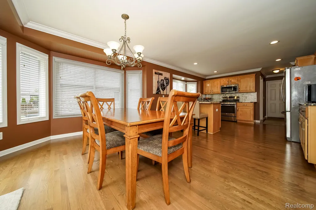 16154 White Water Drive Macomb Township MI 48042