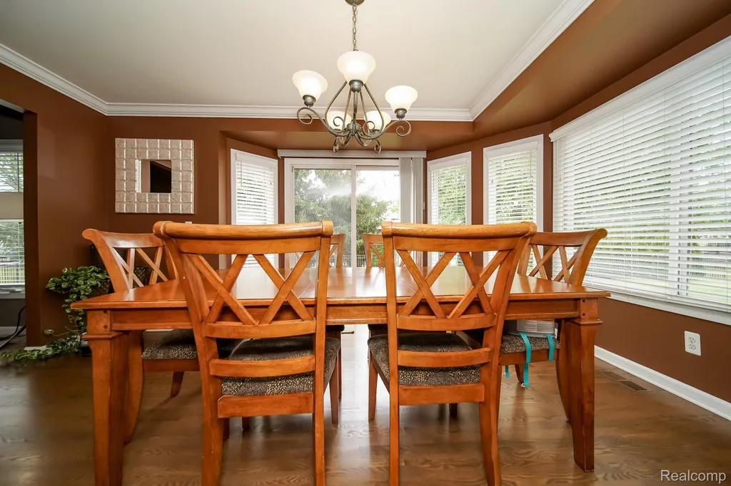 16154 White Water Drive Macomb Township MI 48042