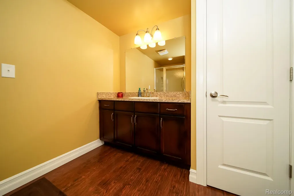 16154 White Water Drive Macomb Township MI 48042