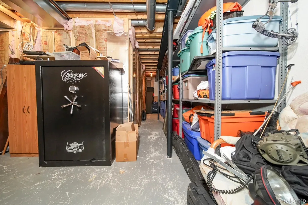 16154 White Water Drive Macomb Township MI 48042