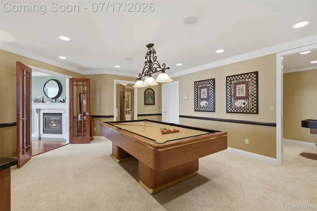 10685 Cliffview Drive Green Oak Township MI 48178