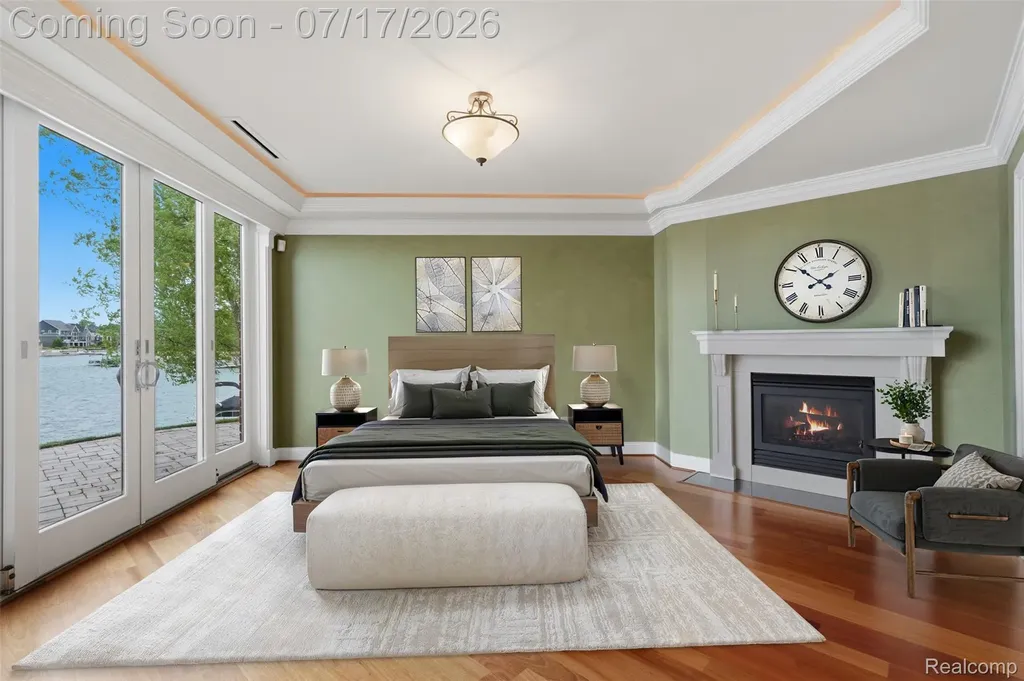10685 Cliffview Drive Green Oak Township MI 48178