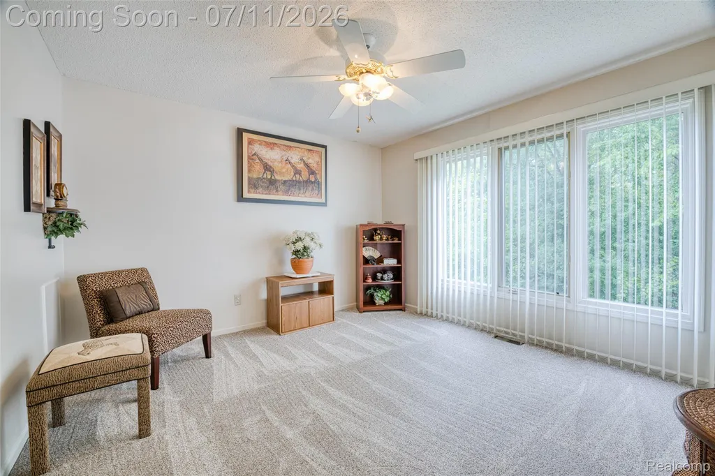 21790 River Ridge Trail Farmington Hills City MI 48335