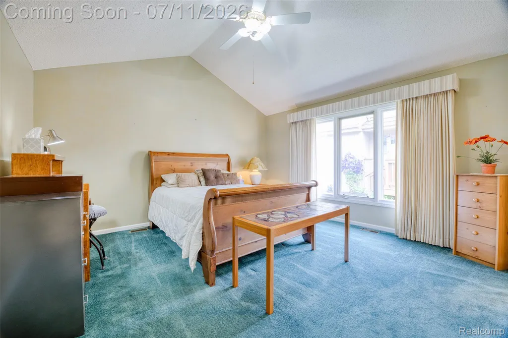 21790 River Ridge Trail Farmington Hills City MI 48335