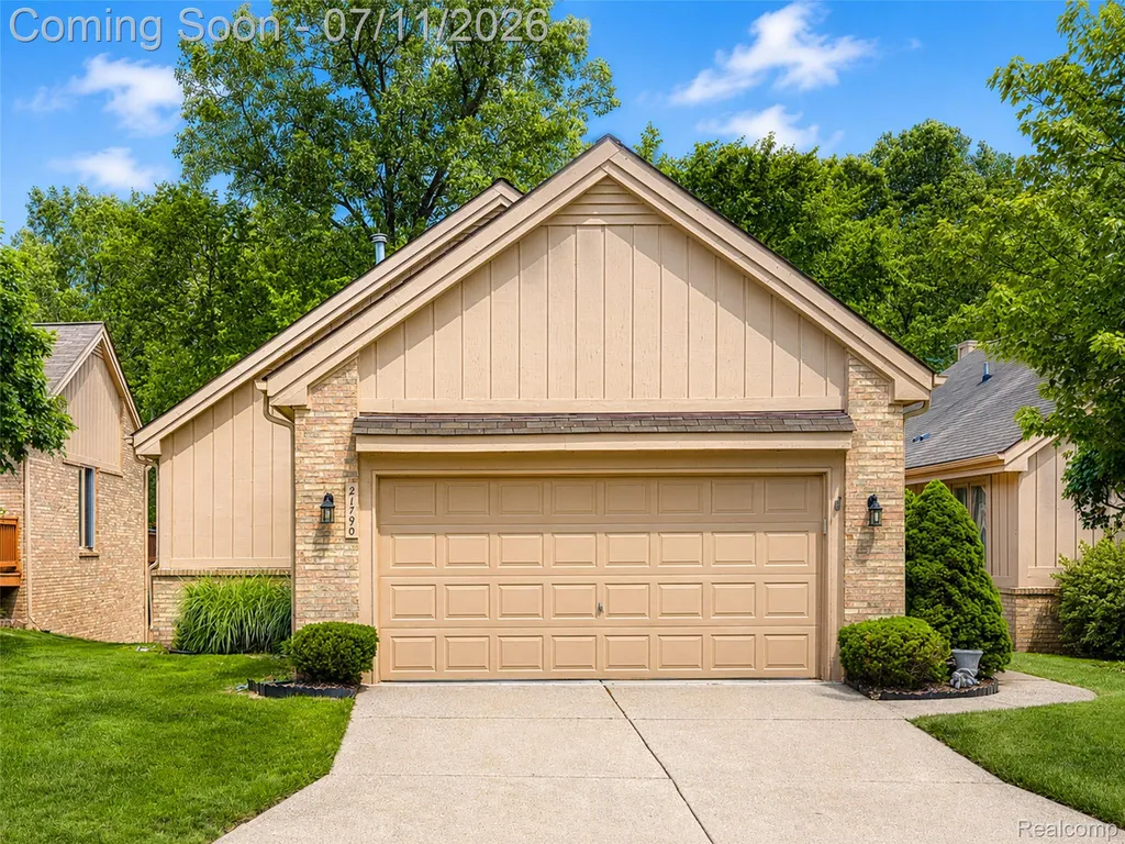21790 River Ridge Trail Farmington Hills City MI 48335