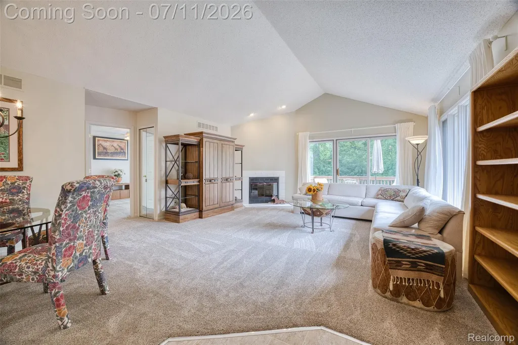 21790 River Ridge Trail Farmington Hills City MI 48335