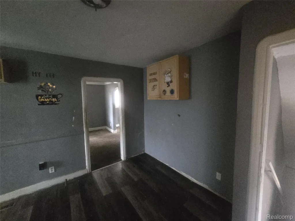 16171 Washburn Street Detroit City MI 48221