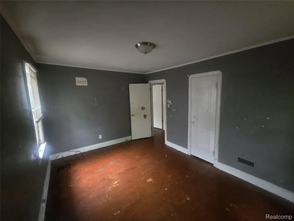 16171 Washburn Street Detroit City MI 48221
