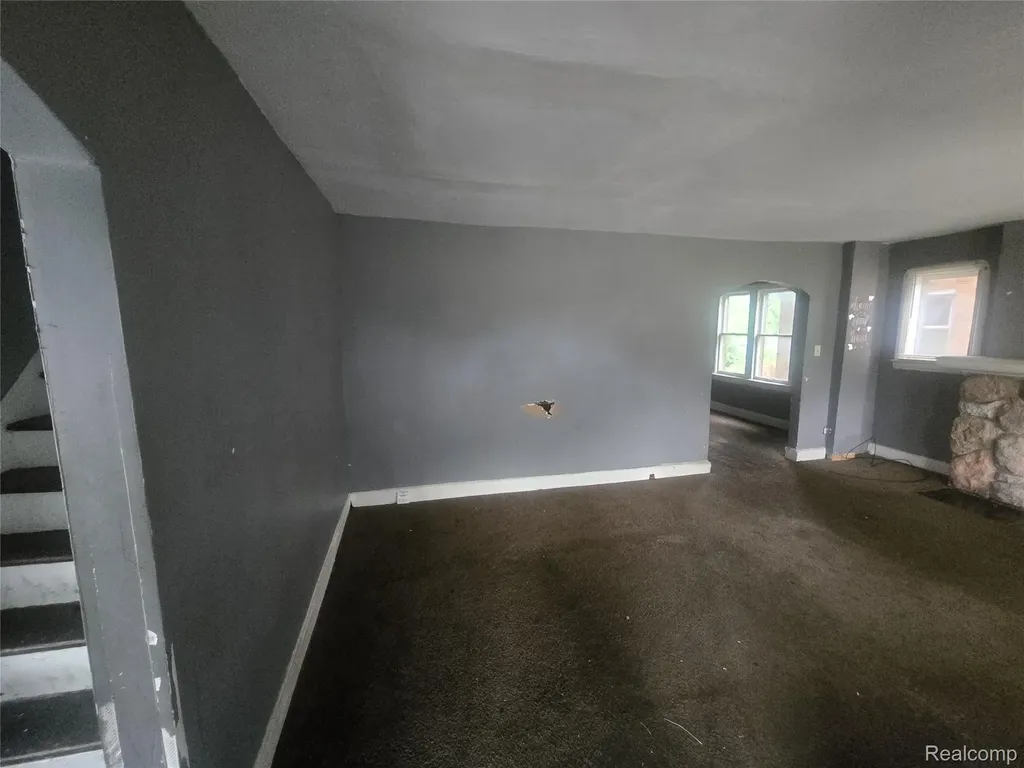 16171 Washburn Street Detroit City MI 48221