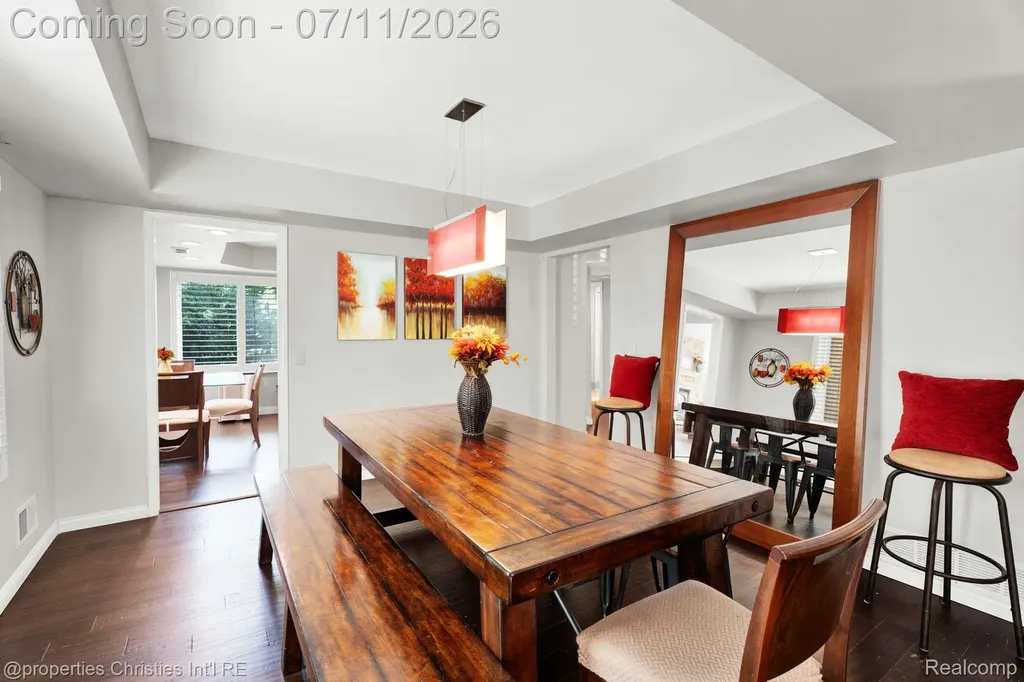 2766 Acorn Road Bloomfield Hills City MI 48302