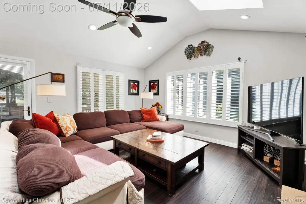 2766 Acorn Road Bloomfield Hills City MI 48302