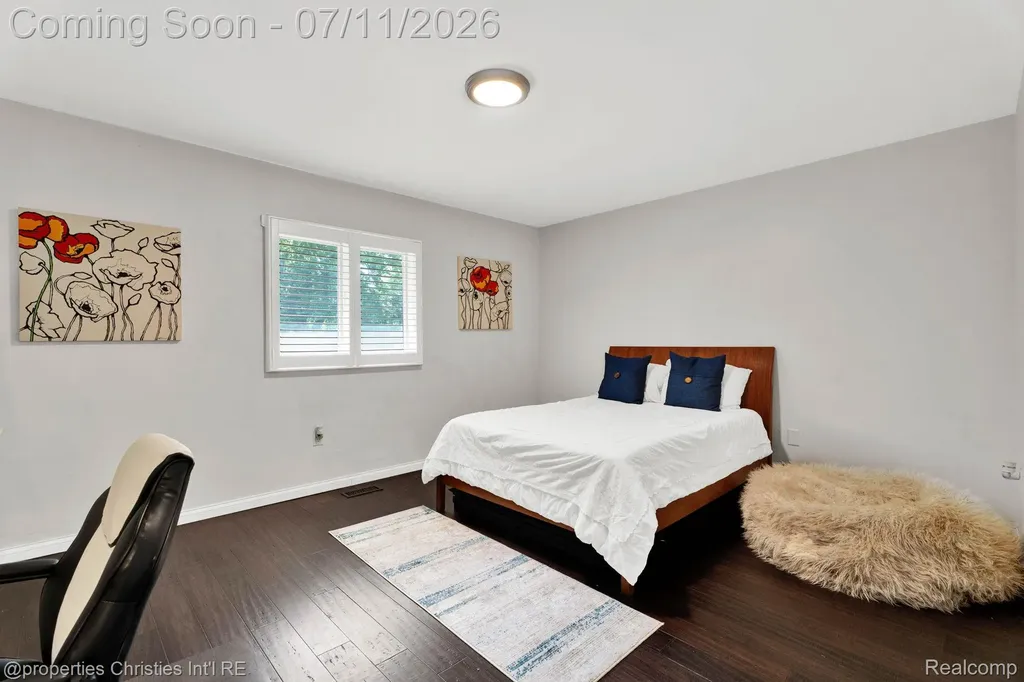 2766 Acorn Road Bloomfield Hills City MI 48302