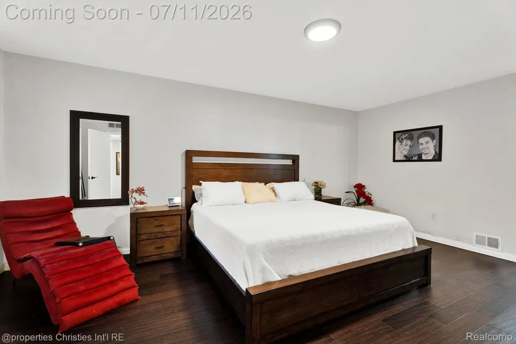 2766 Acorn Road Bloomfield Hills City MI 48302